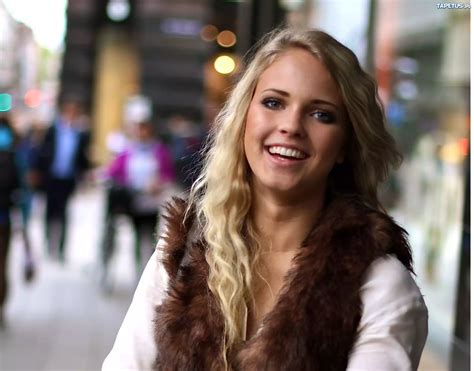 Emilie Marie Nereng Uśmiech Kamizelka