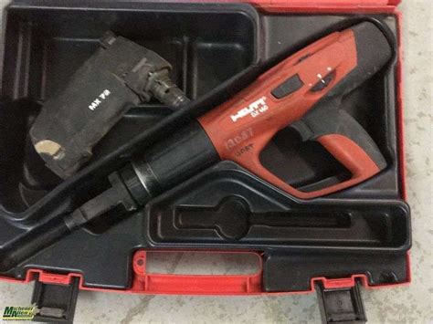 Hilti Dx 460 Powder Actuated Tool And MX72 Nail Magazine No Michener