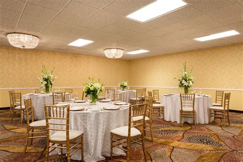 Embassy Suites by Hilton Arcadia-Pasadena Area - Arcadia, CA - Wedding ...