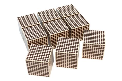 Montessori Teaching Materials 9 Wooden Thousand Cubes