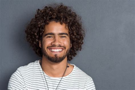 3 Tips Every Man with Curly Hair Should Know | Beautycon.com