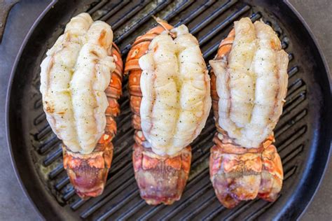 How To Cut A Lobster Tail For Grilling - Recipes.net