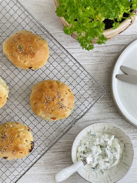 Vegane Gemüse Walnuss Brötchen I Rezept