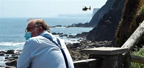 Hallan el cadáver de una mujer en un pedreru cercano a la playa de La