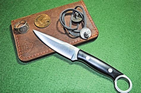 Learn About The Pros And Cons Of Ring Handle Knives