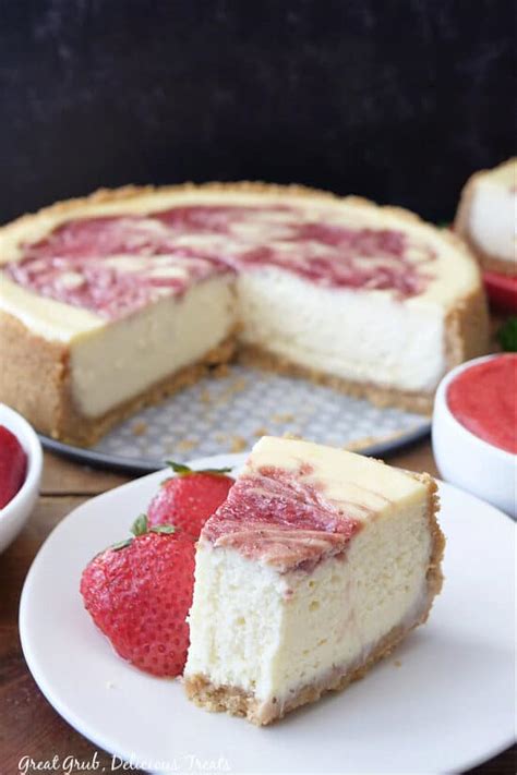 Strawberry Swirl Cheesecake Great Grub Delicious Treats