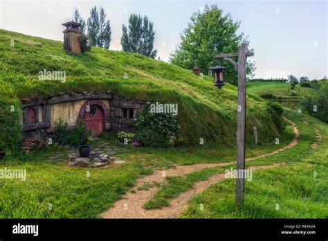 Hobbiton, Movie Set, Waikato, Matamata, New Zealand Stock Photo - Alamy