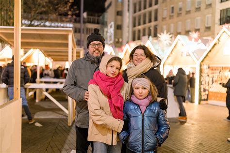 D Sseldorf Johanneskirche Wird Aktuell Spektakul R Illuminiert