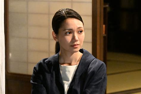 画像134 「vivant」“赤いコートの女”に薫（二階堂ふみ）説浮上？色に注目する視聴者の考察加速 モデルプレス