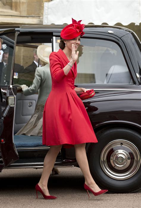 Fashion Shopping And Style Kate Middleton Just Hopped Out Of The Car In 1 Red Hot Summer Look