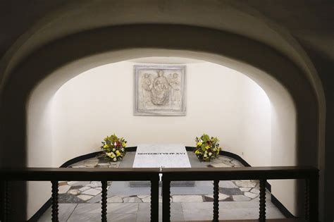 Pope Benedict's tomb able to be viewed by public at St. Peter's Basilica