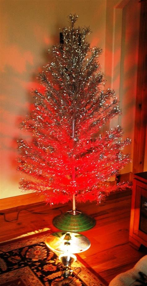 Aluminum Christmas Tree With Color Wheel And Musical Tree