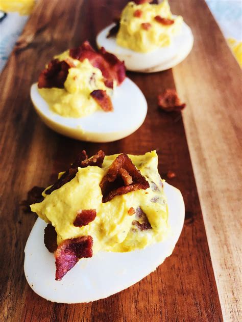 Smoked Deviled Eggs With Bacon Cooks Well With Others