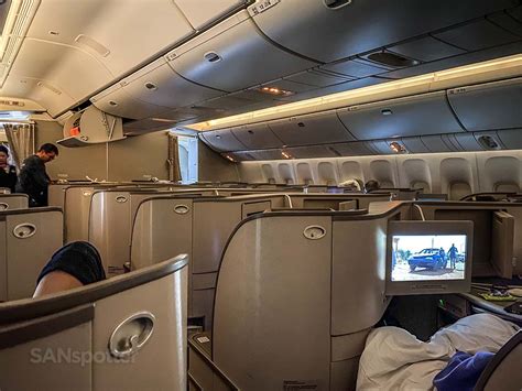 China Eastern 777 300 Er Business Class Is Shockingly Good Sanspotter