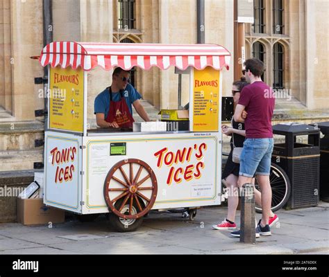 Ice Cream Vendor High Resolution Stock Photography And Images Alamy