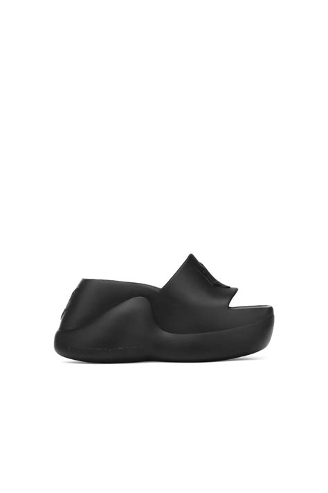NAKED WOLFE CHIC BLACK SLIDES Omberon