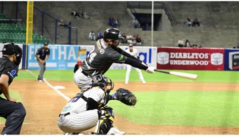 Leones Del Caracas Derrotaron A Bravos De Margarita X En El