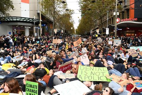 Global Climate Strike Record Number Of Students Walk Out Cnn