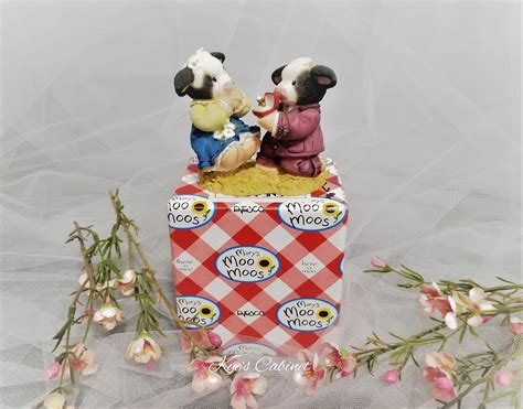 Mary S Moo Moos Engagement Cow Figurine Will Etsy Figurines Etsy Cow