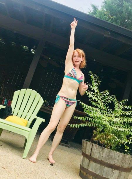 11 Sexy Photos Of The Multi Talented Alicia Witt