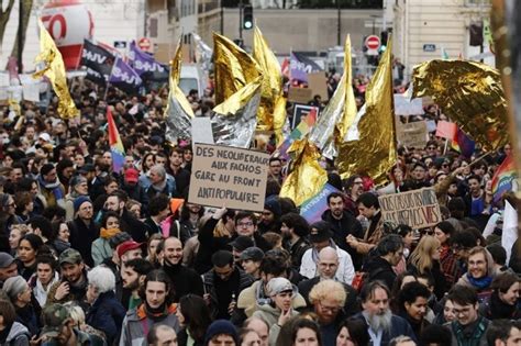 Neue Proteste Gegen Macrons Rentenreform