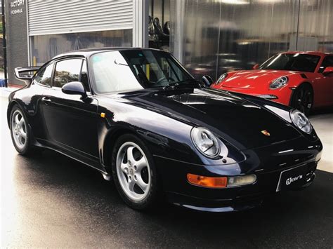 ポルシェ 911type993 カレラ エアロバージョン限定車 6mt 中古車情報 Gjcars Gj