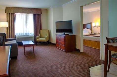 HOLIDAY INN EXPRESS & SUITES TUCSON MALL - 69 Photos & 50 Reviews - 620 ...