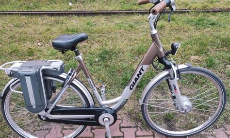 Cooles Elektrofahrrad Giant Twist Hybrid Nexus 8 Beyondmove