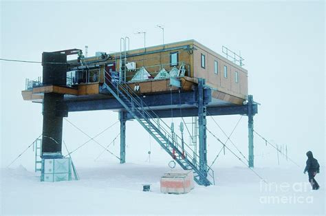 Antarctic Research Station Photograph by British Antarctic Survey ...