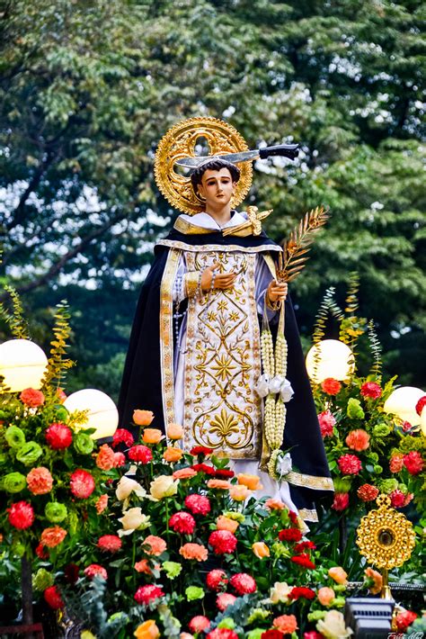 San Pedro Martir De Verona The Feast Day Procession Of The Flickr