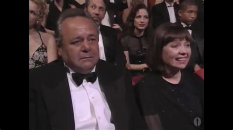 Watch Mira Sorvino’s 1996 Oscar Speech That Introduced Her Father Paul ...