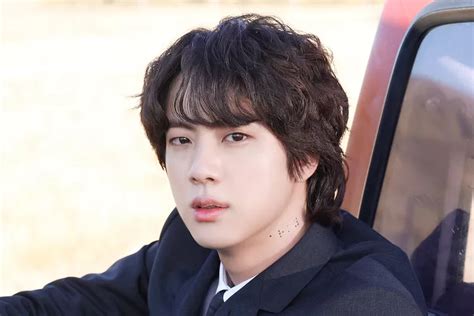 Jin Bts Terpilih Sebagai Idol Yang Paling Dinantikan Pada Tahun