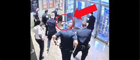 Nypd Tases Man Who Enters Station Holding A Knife In Viral Video The