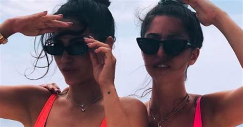 Yolanthe Geniet Met Volle Teugen Van Neefje Yono