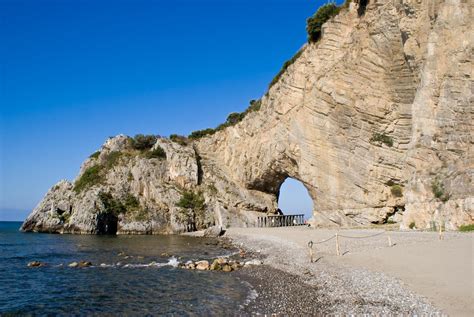 Cosa Vedere A Palinuro Un Incantevole Viaggio Tra Mare Grotte E