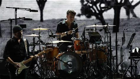 Larry Mullen Jr Le Batteur De U2 Ne Sait Pas Sil Participera à Une