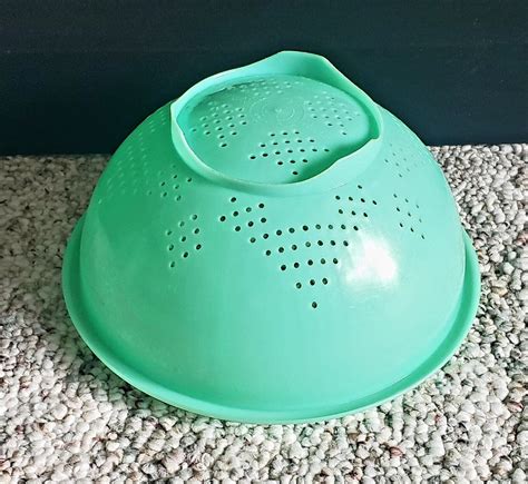 Vintage Tupperware Jadeite Green Colander Strainer Diameter