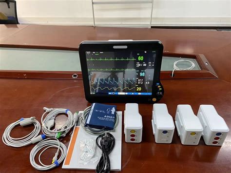 Vital Sign Modular Patient Monitor Portable Multi Parameter Patient Monitor