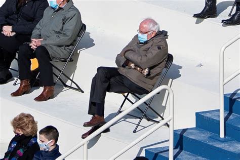 Bernie Sanders Seine Handschuhe Werden Zum Meme Nzz