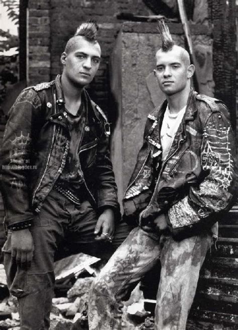 Skinheads And Punks In Early 90′s Looney Palace Punk Punk Culture