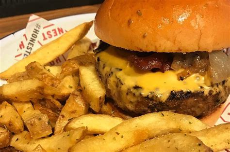 Spicy Cajun Burger Honest Burgers