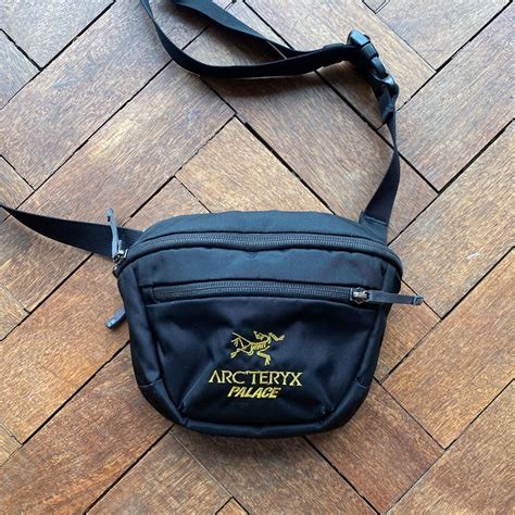 PALACE X ARCTERYX Sidebag Messenger Bag Side Depop