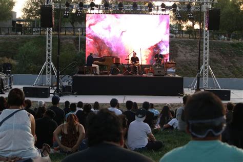 Piano Bajo Las Estrellas en Cerro Navia Música de los astros y