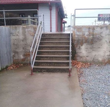 Cajun Tex 8 Stair Rail FindSkateSpots