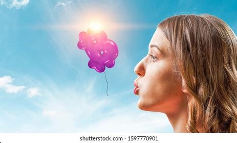 151 Give Me A Kiss Young Girl Images, Stock Photos & Vectors | Shutterstock