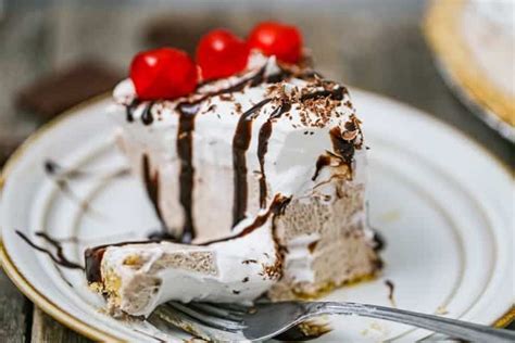 Sonic Chocolate Cream Pie | Recipe | Cream pie, Chocolate cream, Easy ...