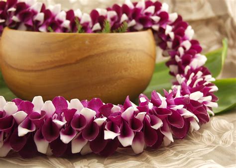 Leis Authentic Hawaiian Flower Lei Shipped Nationwide