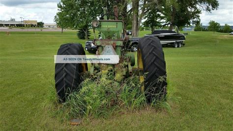 Antique John Deere Tractors