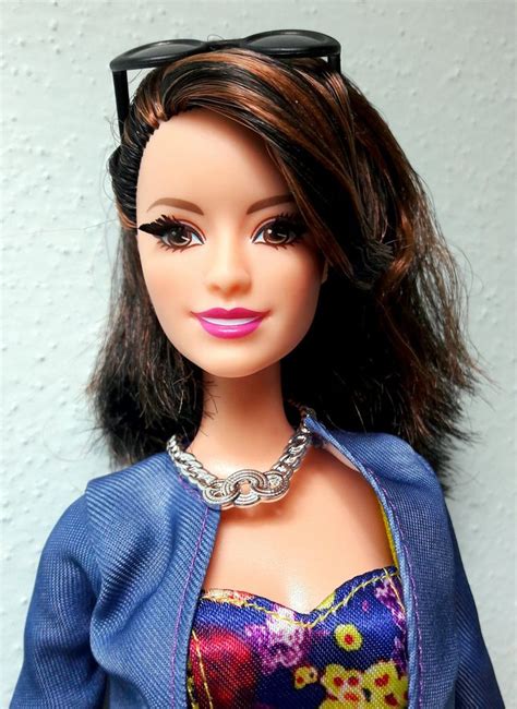 Pin by Olga Vasilevskay on Barbie Dolls Fashionistas #1 | Barbie dolls ...