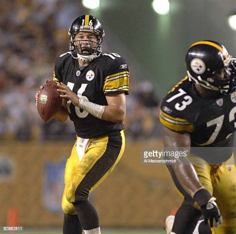 323 Pittsburgh Steelers Qb Charlie Batch Stock Photos, High-Res ...